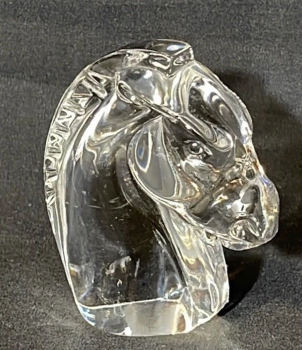 VINTAGE RARE STEUBEN CRYSTAL GLASS HORSE HEAD PAPERWEIGHT SIGNED - image 1 of 1