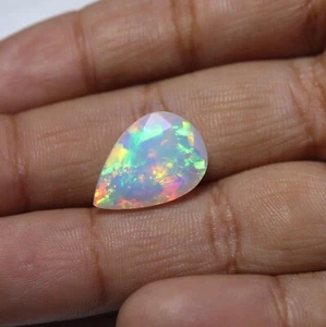 5.2 Cts 15.6X10.8 MM Natural AAA Green Red Fire Ethiopian Opal Pear Cut Gemstone - Picture 1 of 10