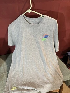 Nike Futura T-shirt in gray heather- Sz. M - Picture 1 of 4