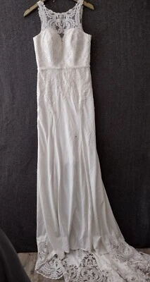 Wedding White Dress With Tank Top Sleeves, Lace And Train Size 6 - Image 1 of 4