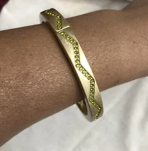 Women’s Bracelet Lia Sophia Bolt Olivine Stretch Bracelet Satin Matte GoldTone - Picture 1 of 7