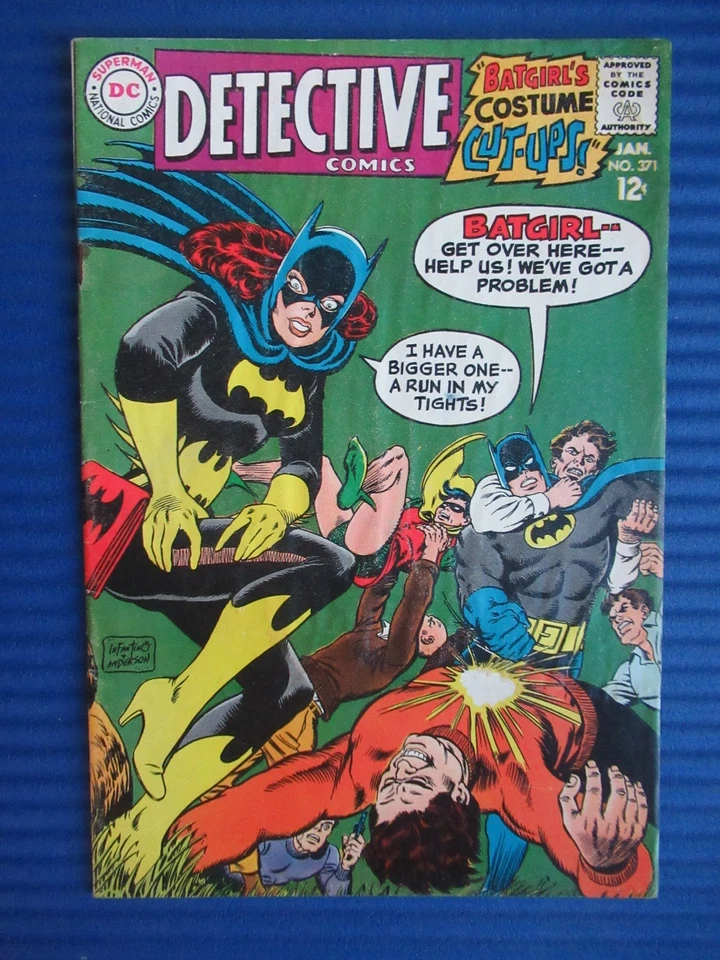 DETECTIVE COMICS # 371 - (GD/VG) -BATMAN-NEW LOOK BATMOBILE-BATGIRL NEW COSTUME - Image 1 of 4