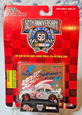 Mark Martin #6 1998, NASCAR Racing Champions, 50 aniversario, diecast 1:64 Foto 1 de 2