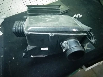 Driver Air Cleaner With Carbon Fiber Engine Cover Fits 17 AUDI R8 1038908 - Image 1 of 4