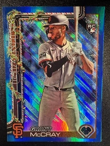 2025 Topps Holiday Grant McCray Blue Rainbow Metallic (RC) #H53 Giants - Picture 1 of 2