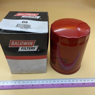 Baldwin B9 Engine Oil Filter for Cherokee Wagoneer CJ5 CJ6 NOS - Image 1 of 4