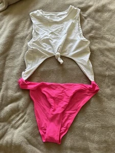Kendall & Kylie NWT Women's Size XL Pink And White Swimsuit - Picture 1 of 7