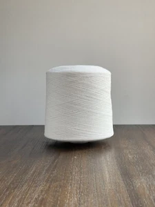 920g 100% Extrafine Merino Wool 2/26Nm Woolen Yarn Cone UPW China White - Picture 1 of 10