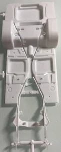 Revell 62 Chevy Impala SS Hardtop Scale 1:25 (  Chassis  ) no box - Picture 1 of 3