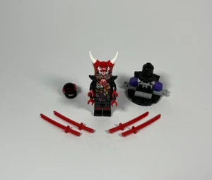 LEGO® Ninjago™ - Minifigur - Mr. E mit Oni-Maske der Rache, Extratorso und Altar - Bild 1 von 3