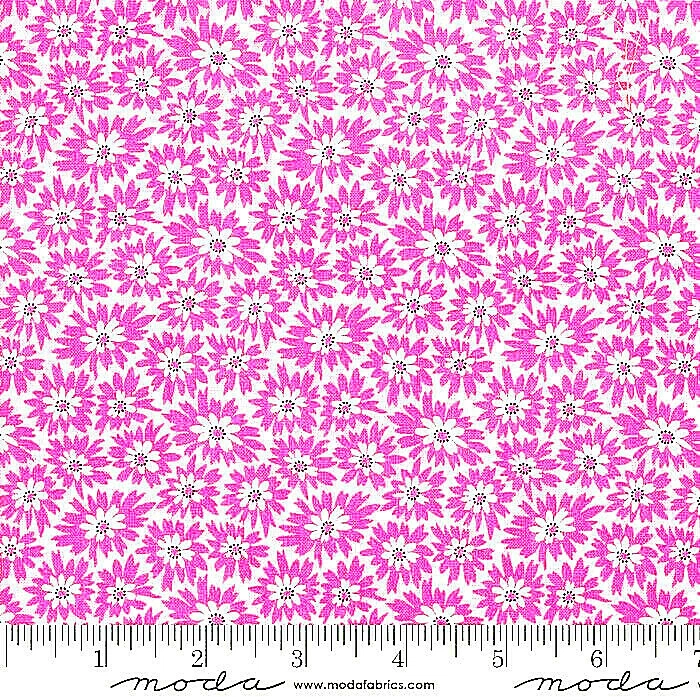  Moda Fabrics FIDDLE DEE DEE #22386 14 PINK FLORAL  BTY - Image 1 of 1