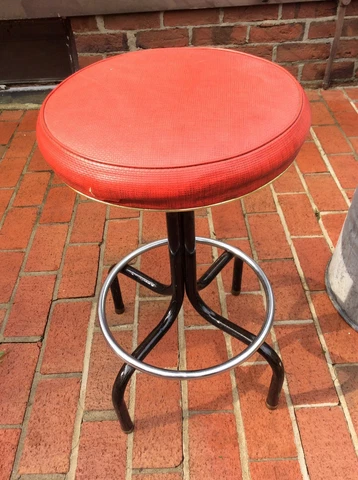 Vintage Howell Mid-Century 24" Tall Stool W / Foot Rail - 13" Seat - Very Good Cover