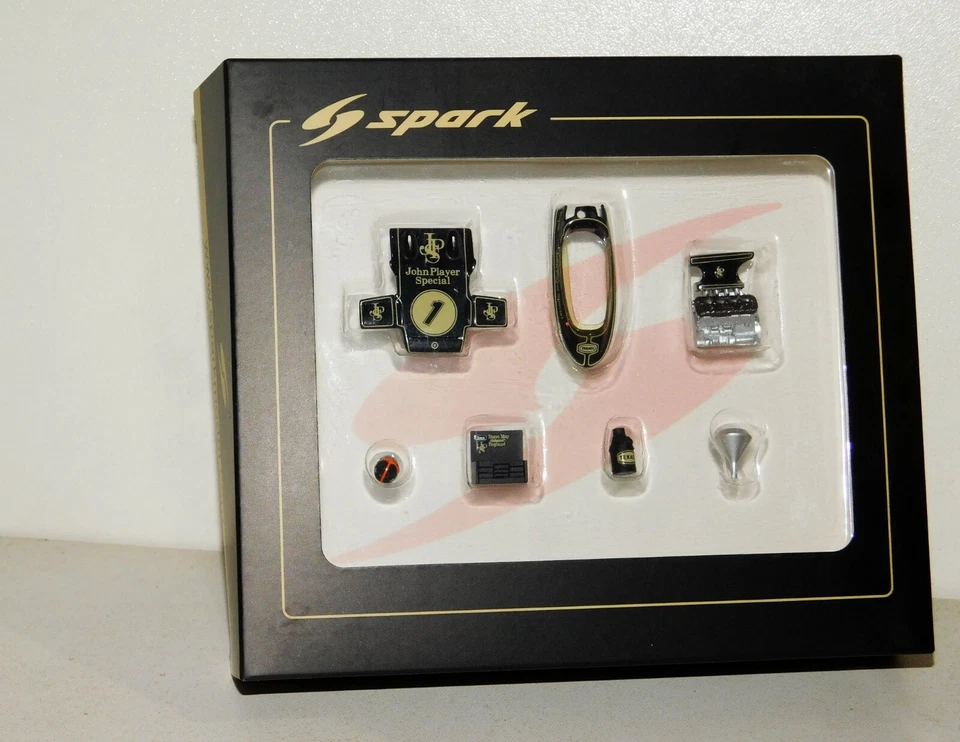 PIT F1 PARTS LOTUS 72E #1 JPS PER DIORAMA SPARK 43AC016 1:43 - Immagine 1 di 1