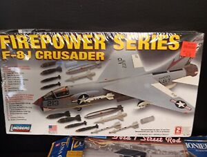 plastic model airplanes 1:48 scale F-8J Crusader Lindberg kit new Sealed Box