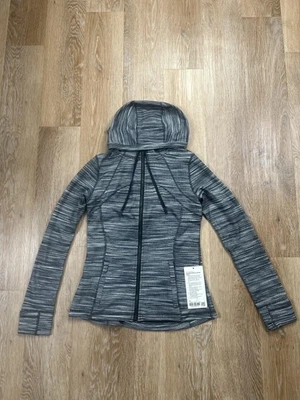 Chaqueta Lululemon Define Para Mujer 10 Con Capucha Nulu Calce Ajustado Bolsillos con Cremallera Completa Yoga Foto 1 de 4