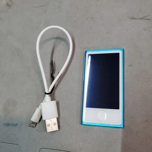 iPod Nano 7th Generation (Light Blue) - Picture 1 of 5
