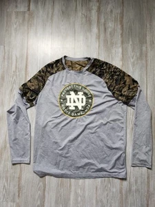 Notre Dame Fighting Irish Under Armour Freedom T-Shirt grau/camo Gr. XL - Bild 1 von 7