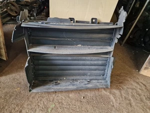 Peugeot 208 MK2  1.5 Diesel Bluehdi Diesel Intercooler Air Giude Duct 5877R1001 - Picture 1 of 12