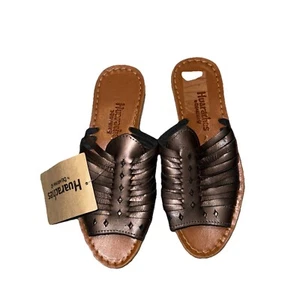 New Huaraches Bearpaw Leather Womens Slides Slippers Size 7 Sandals Shoes Bronze - Picture 1 of 5