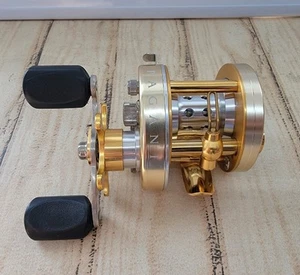 Megabass PAGANI P300 Bait Reel Ship From Japan - Picture 1 of 6