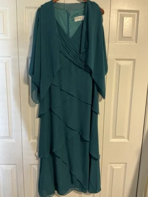 Vestido formal en capas Jade by Jasmine talla 12, verde azulado madre de la novia con envoltura Foto 1 de 4