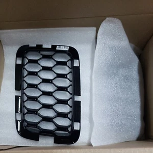 2018-2021 JEEP GRAND CHEROKEE RADIATOR GRILLE INSERTS OEM NEW MOPAR 6PM43DX8AA - Bild 1 von 2