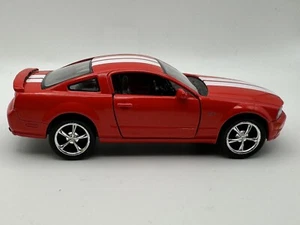 New 5" Kinsmart 2006 Ford Mustang GT Diecast Model Toy Car 1:38 Red - Picture 1 of 10