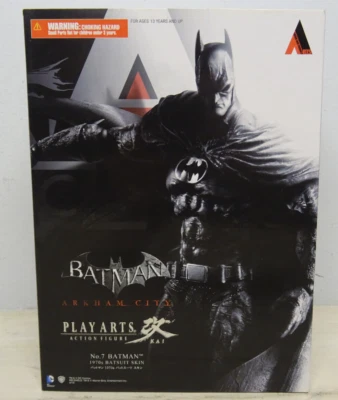 BATMAN ARKHAM CITY PLAY ARTS KAI No. 7 1970' s Batsuit Skin Costume classico - Immagine 1 di 4