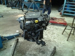 MOTEUR RENAULT KANGOO (KC) MPV 1.9 dTi (F9Q-780) 2000 - Photo 1/2