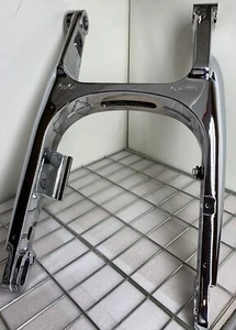 Harley Davidson Swingarm Cromado VROD V-ROD VRSCA FABRICANTE DE EQUIPOS ORIGINALES 2001 -06 - Imagen 1 de 9