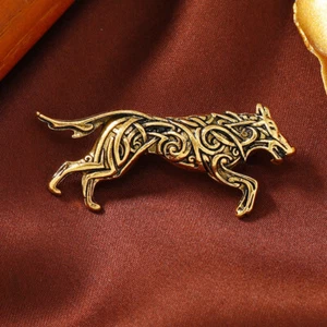 vintage men's Wolf brooch aged alloy simple embossed suit jacket animal pin - Picture 1 of 11
