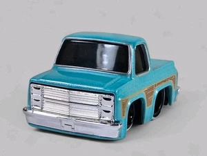 1987 Chevy C-10 Pickup Truck Auto Tuned Sammlerstück DieCast Modell blau 1:64 lose - Bild 1 von 8