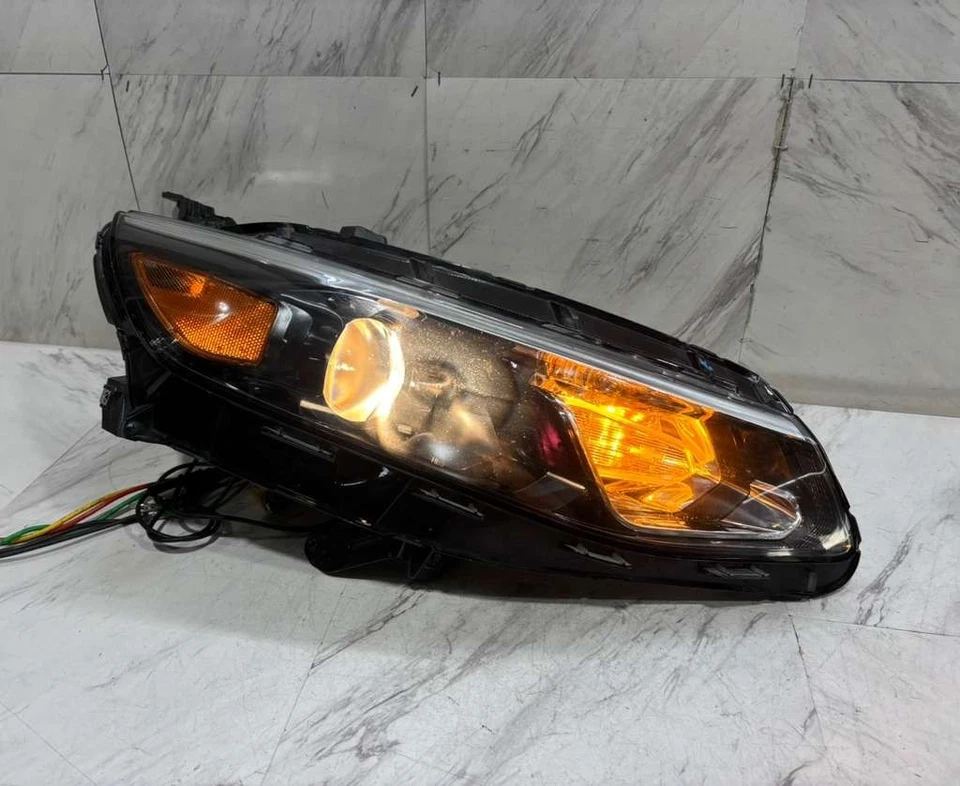 2016 2018 CHEVROLET MALIBU ФАРЫ OEM ПРАВАЯ ПАССАЖИРСКАЯ СТОРОНА ГАЛОГЕННЫЕ 84217585 - Изображение 1 из 4