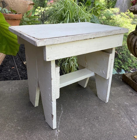 Vintage Primitive Painted Wood Footstool Plant Stand 16.5"H 19"x12" Stool Plant Cover