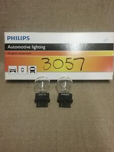 New Philips Turn Signal Bulb 3057 LOT OF 2