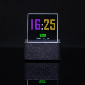 Holografische Animationswürfeluhr bietet mühelose Echtzeit-Updates - Photo 1/36