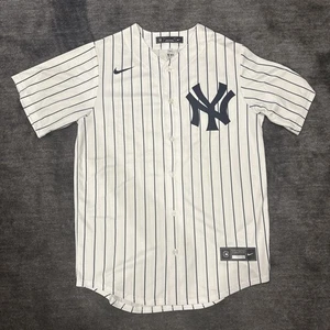 Nike New York Yankees Derek Jeter Pinstripe Jersey #2 T1770-NKWH Men’s Small - Picture 1 of 11
