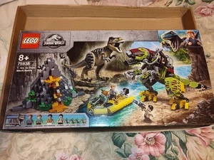 Lego Jurassic World : T.Rez Vs Dino Mech Battle 75938 - Imagen 1 de 5