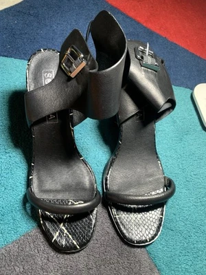 Sol Sana 绑带油漆飞溅黑白皮革凉鞋 39/8.5 码 — 第 1/4 张图片