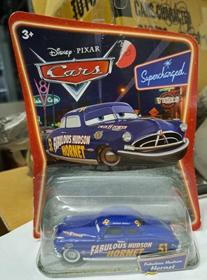 CARS - FABULOUS DOC HUDSON HORNET White Rims - Mattel Disney Pixar - Immagine 1 di 2