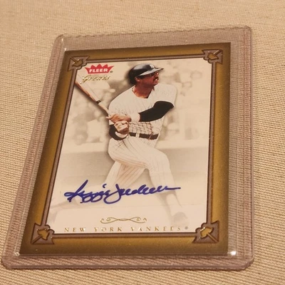 REGGIE "Mr. OCTOBER" JACKSON 2004 Fleer Greats of the Game On Card Auto: HOF - Image 1 of 2