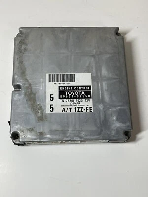 Toyota Corolla 89661-02550 1999, 8966102550 módulo de control del motor, ECM ECU, OEM Foto 1 de 4