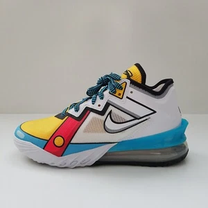 NEW Men's Size 7.5 Nike LeBron 18 Low “Stewie” White/Black/Blue CV7562-104 - Picture 1 of 9