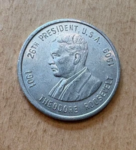 Theodore Roosevelt 26th President 1901-1909 The Trust Buster Coin Token 1" - Picture 1 of 2