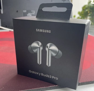 🎧️Brand New SAMSUNG Galaxy Buds 3 Pro AI True Wireless Bluetooth Earbuds Silver - Image 1 of 4