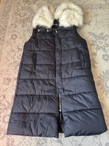 Me Jane Puffer Weste M schwarz lange Linie Kunstfell weiß Kragen Taschen Full Zip - Bild 1 von 9