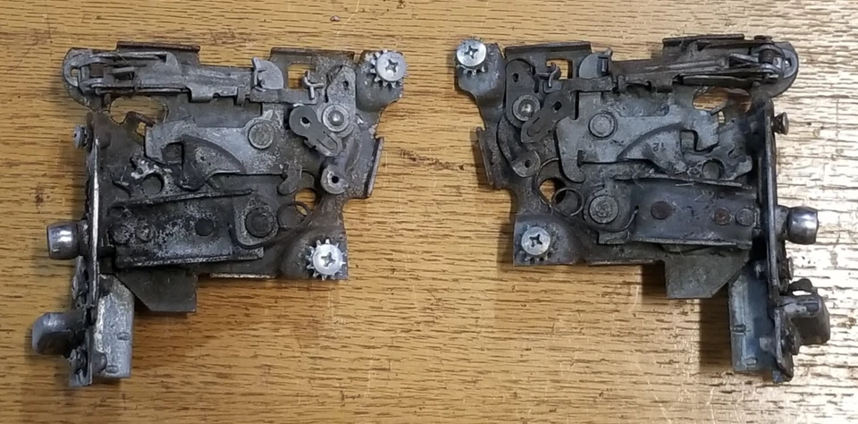 Защелки 2 двери или спереди 1949-54 Chevrolet Chevy Pontiac Chieftain - Изображение 1 из 4