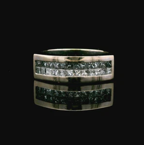 18KT White Gold 0.75cttw Diamond Ring – Size 8 – 11.19g - Picture 1 of 11