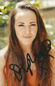 HOLLYOAKS & BIG BROTHER: STEPHANIE DAVIS 'SINEAD' SIGNED 6x4 PORTRAIT PHOTO+COA - Picture 1 of 1