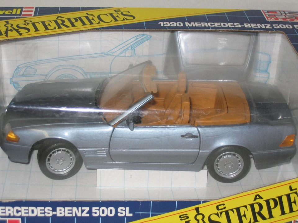1/18 REVELL 1990 MERCEDES-BENZ 500 SL , BLUE , NEW , 8654 - Image 1 of 1